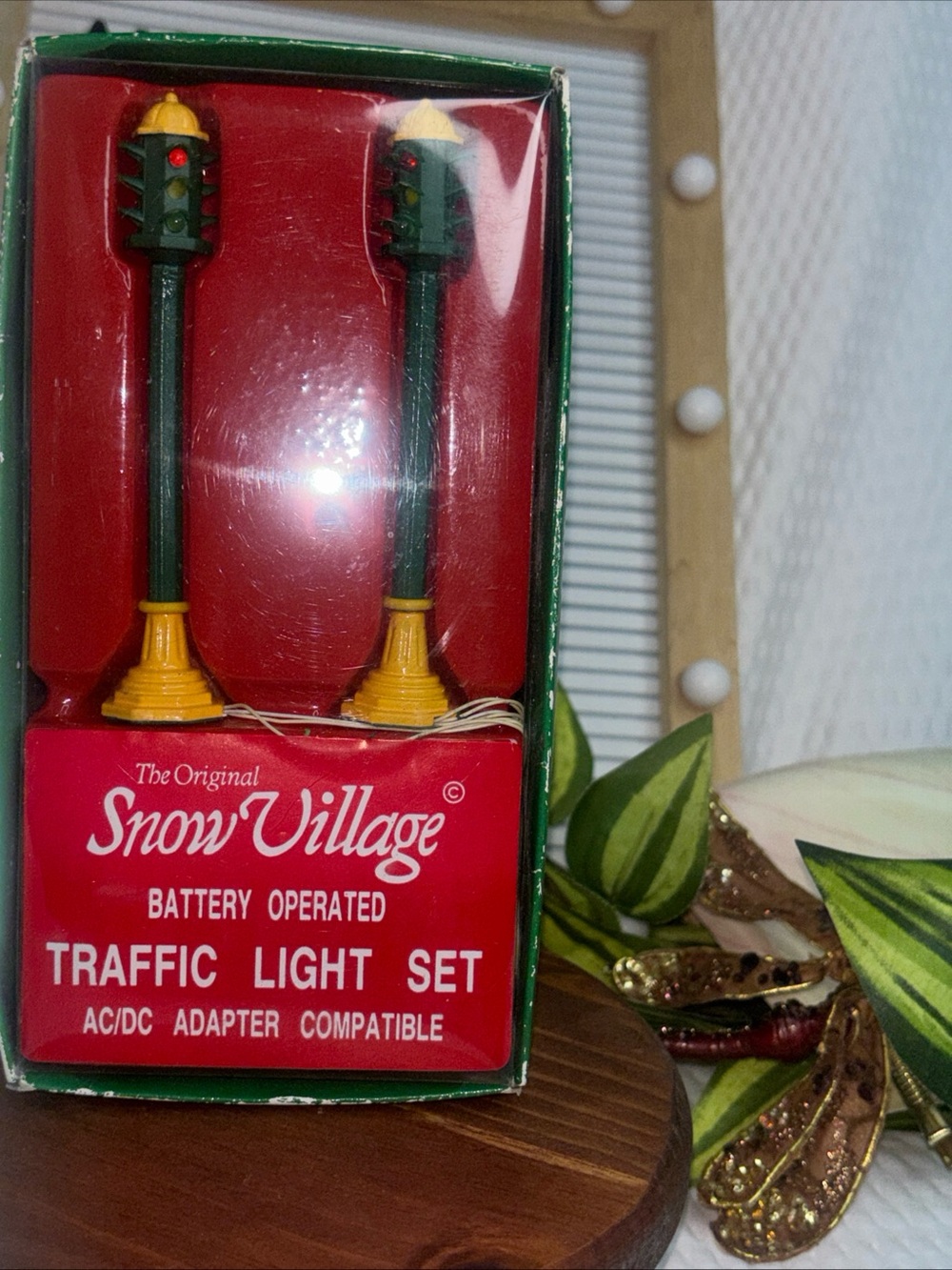Vintage Department 56 Snow Village Traffic Lights Set 5502 Set Battery Operated